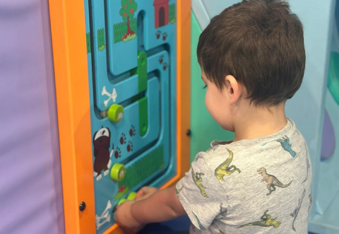 How Screen-Free Play at HyperKidz Benefits Your Child’s Growth